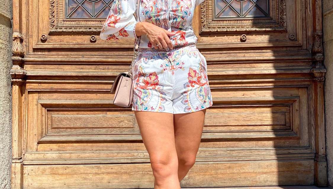 Folk dress